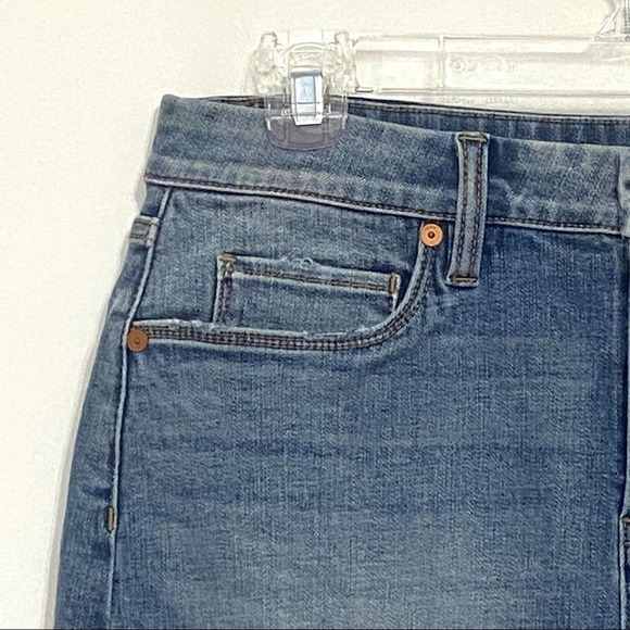 BLANK NYC Distressed Denim and Black Faux Leather Stretchy Mini Skirt Size: 27 - Picture 5 of 12